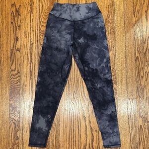 Kamo Fitness Ellyn 25” Leggings- Gray tie-dye